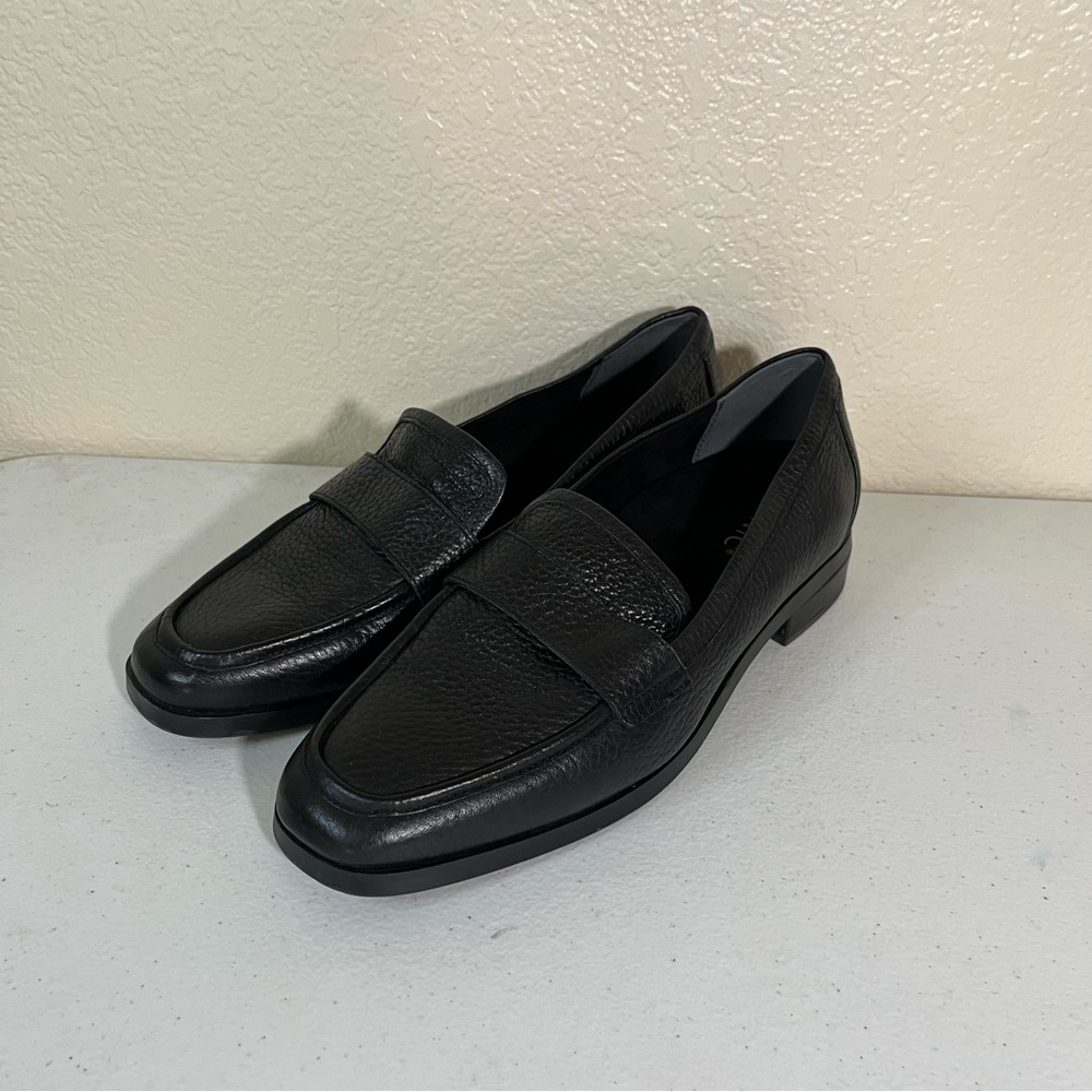 Vionic Sellah Penny Loafers Round Toe Pebbled Black Dressy Work Wear Womens 9